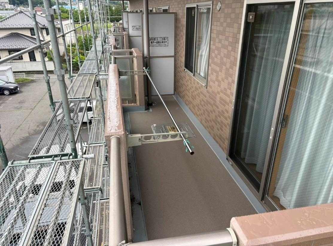 バルコニーの長尺シート施工完了例
