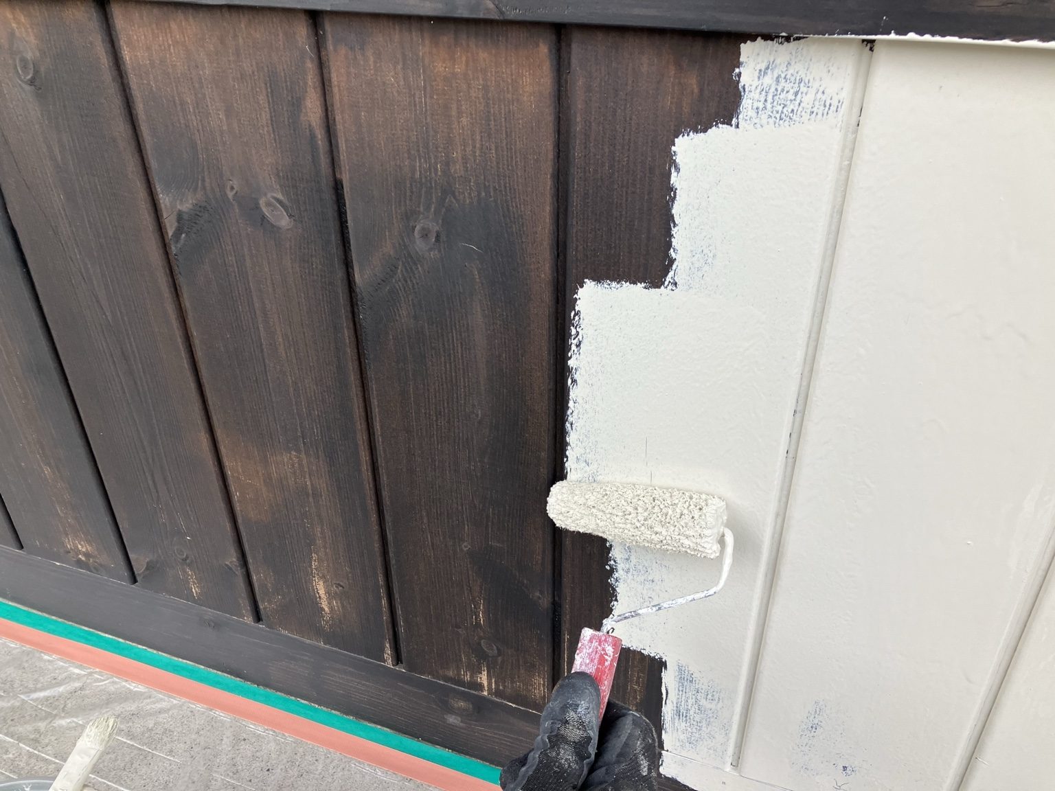 ベースカラーを着色する工程