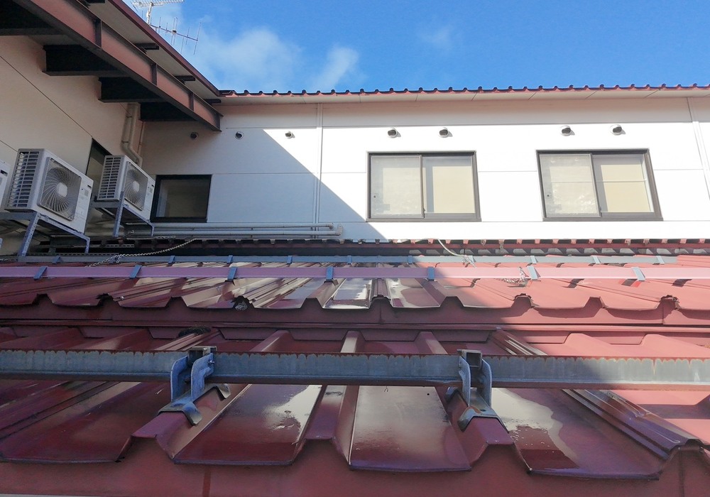 【木曽郡木曽町開田】工場 K工場 屋根ボルト部防水改修工事（ウレタン塗膜防水仕様）