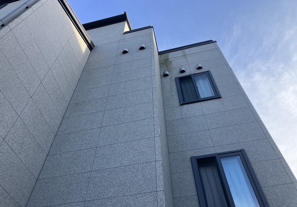 【飯田市小伝馬町】戸建て M様邸 外壁塗装・屋根塗装・ベランダ防水工事（キクスイ グラストSi仕様）
