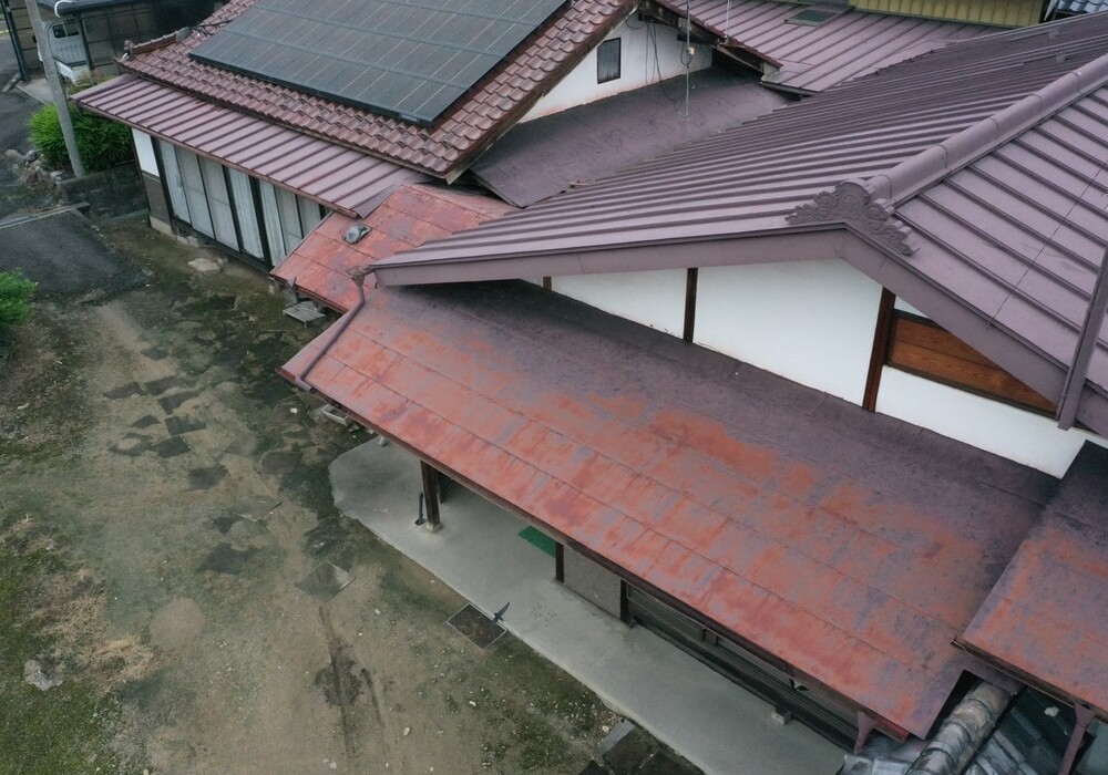 【飯田市川路】戸建て N様邸 屏風屋根・下屋根塗装工事（SK無機塗料仕様）