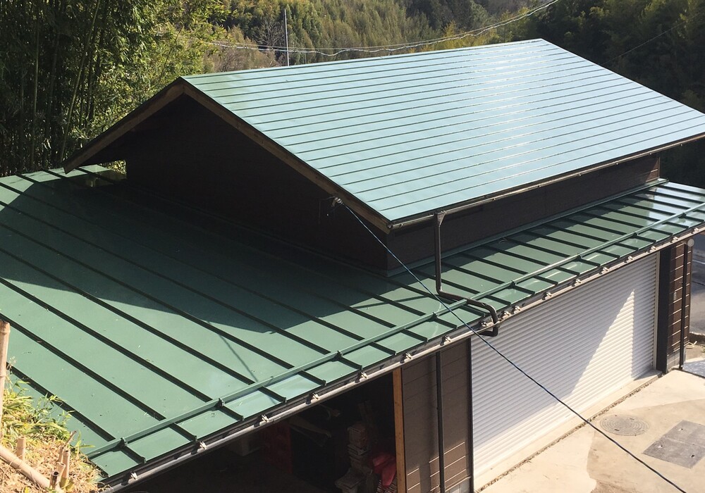 【下伊那郡松川町元大島】カーピットアルル様 店舗屋根塗装工事