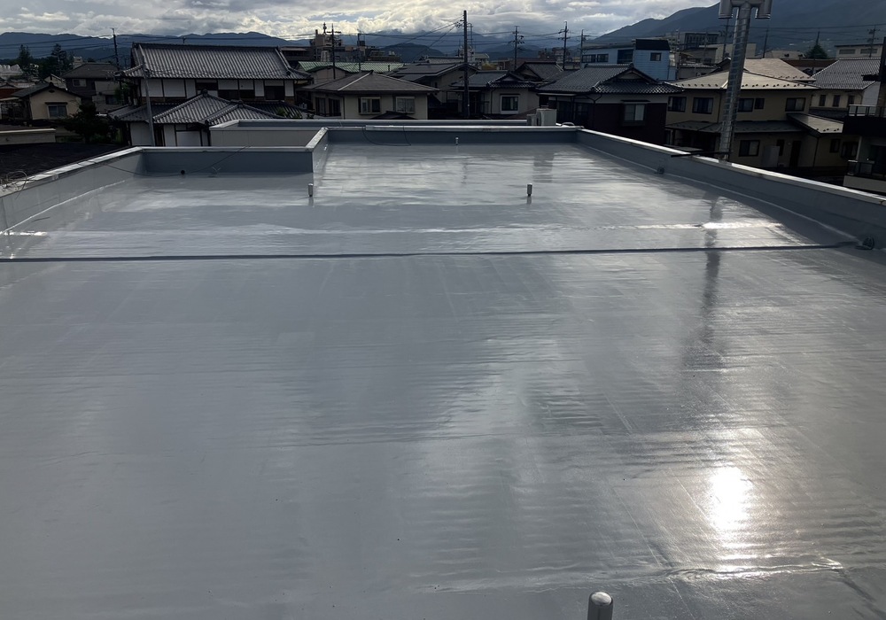 【飯田市小伝馬町】太田歯科様 屋上防水工事（PN工法）・玄関屋根防水工事