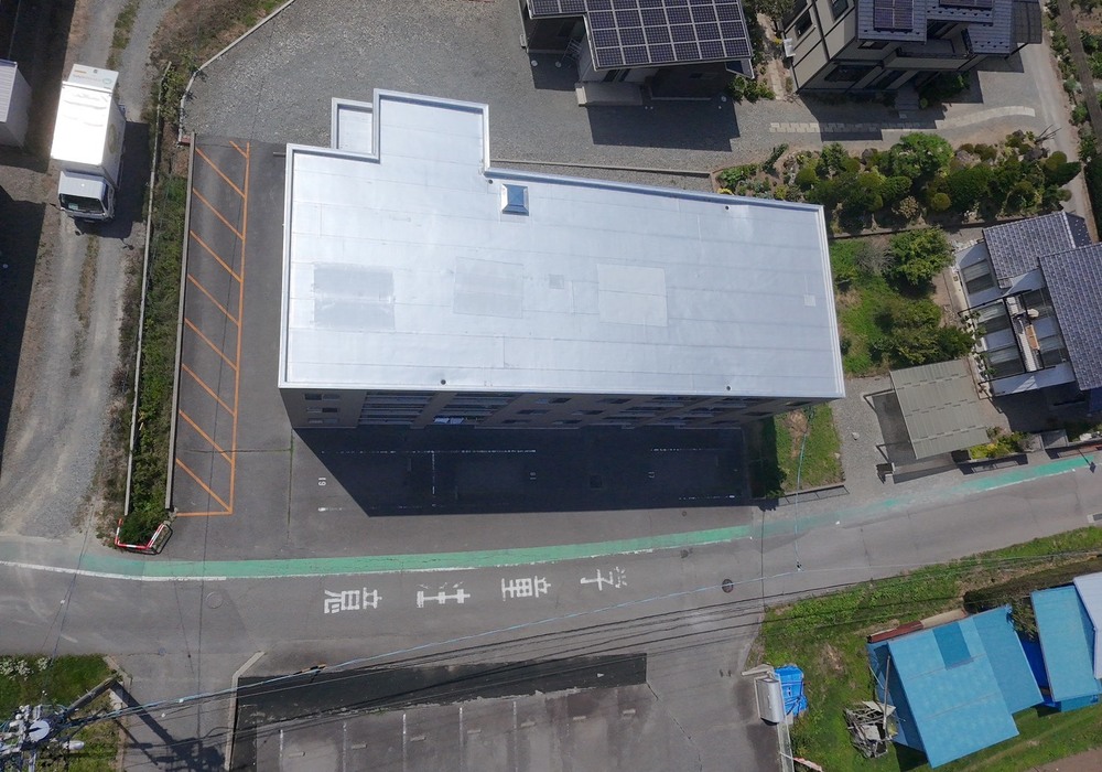 【上伊那郡南箕輪村】賃貸マンションS様 屋上トップコート防水・共用部補修・アスファルト補修工事