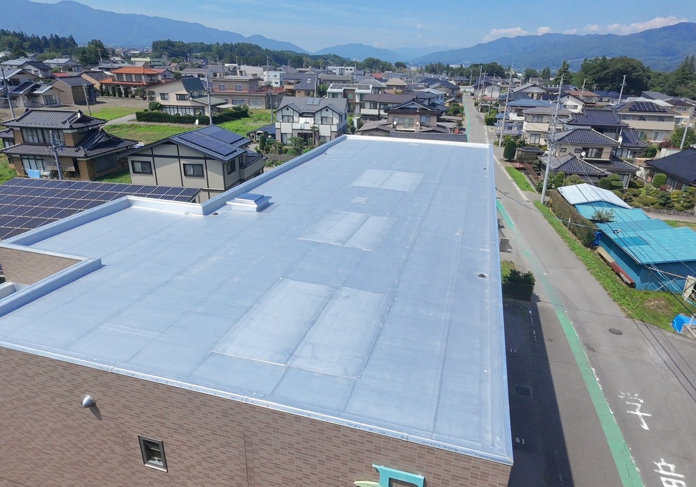【上伊那郡南箕輪村】賃貸マンションS様 屋上トップコート防水・共用部補修・アスファルト補修工事