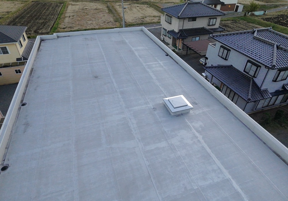 【上伊那郡箕輪町】賃貸マンションG様  屋上ルーフガードトップコート・防水補修工事