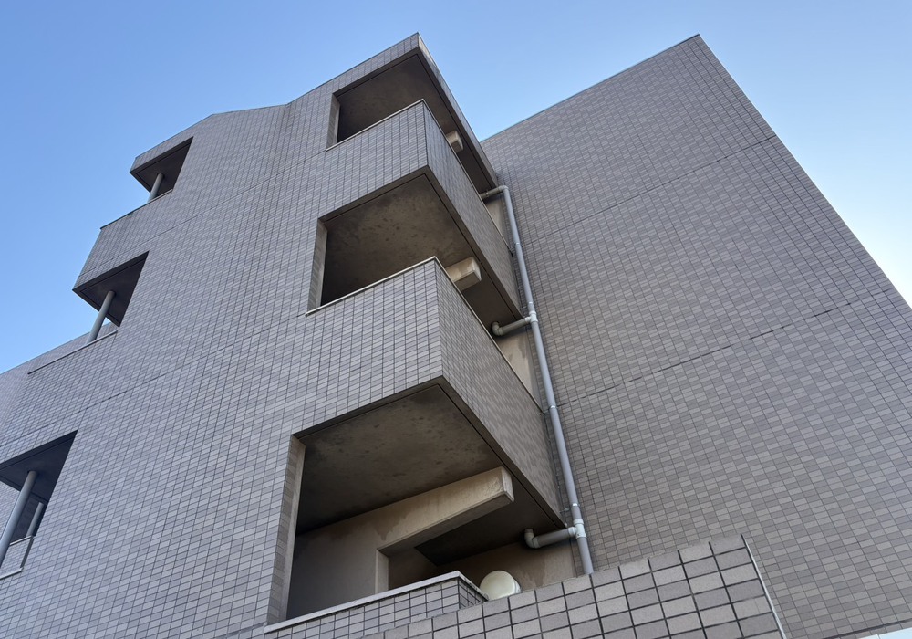 【上伊那郡箕輪町】賃貸マンションS様 屋上防水・階段防水・共用廊下防水・シーリング改修工事（PN工法）