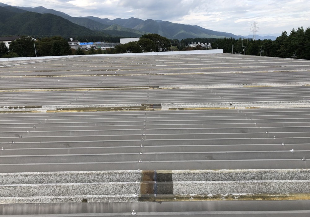 【伊那市西箕輪】工場 FRP折板屋根 重なり部分防水工事