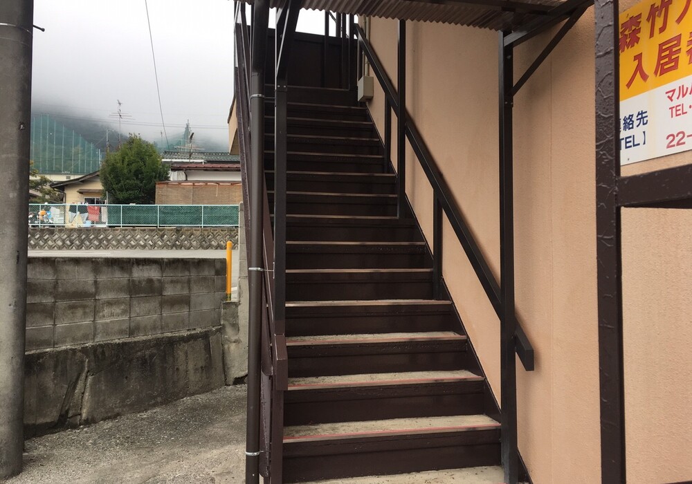 【飯田市丸山町】Mアパート 賃貸アパート 階段・手摺・ベランダ鉄部塗装工事（パワーMレタン仕様）