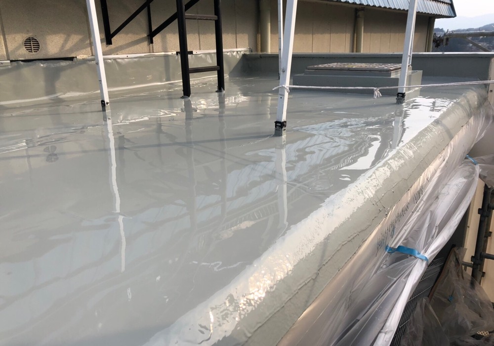 【飯田市追手町】天空の城 三宜亭 非常階段 屋上防水工事（防水X-2密着工法）