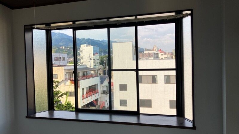 LINE_ALBUM_日通プロパンビル枠塗装工事_220719_1