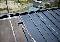 飯田市山本　H 様邸　【追加工事】屋根塗装工事　弱溶剤二液型NADシリコンウレタン樹脂塗料