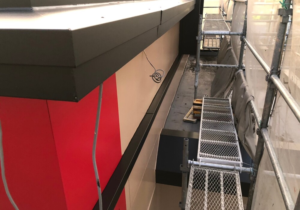 【飯田市】店舗 KFC飯田店 外壁・屋根塗装工事（シリコン・ウレタン仕様）