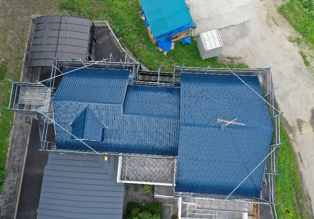 飯田市山本　S様邸　屋根工事　弱溶液剤二液NADシリコン樹脂仕様
